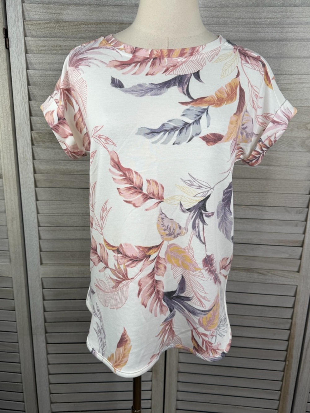 CUPIO Tropical Print Casual Tee Ivory/Multi-XS